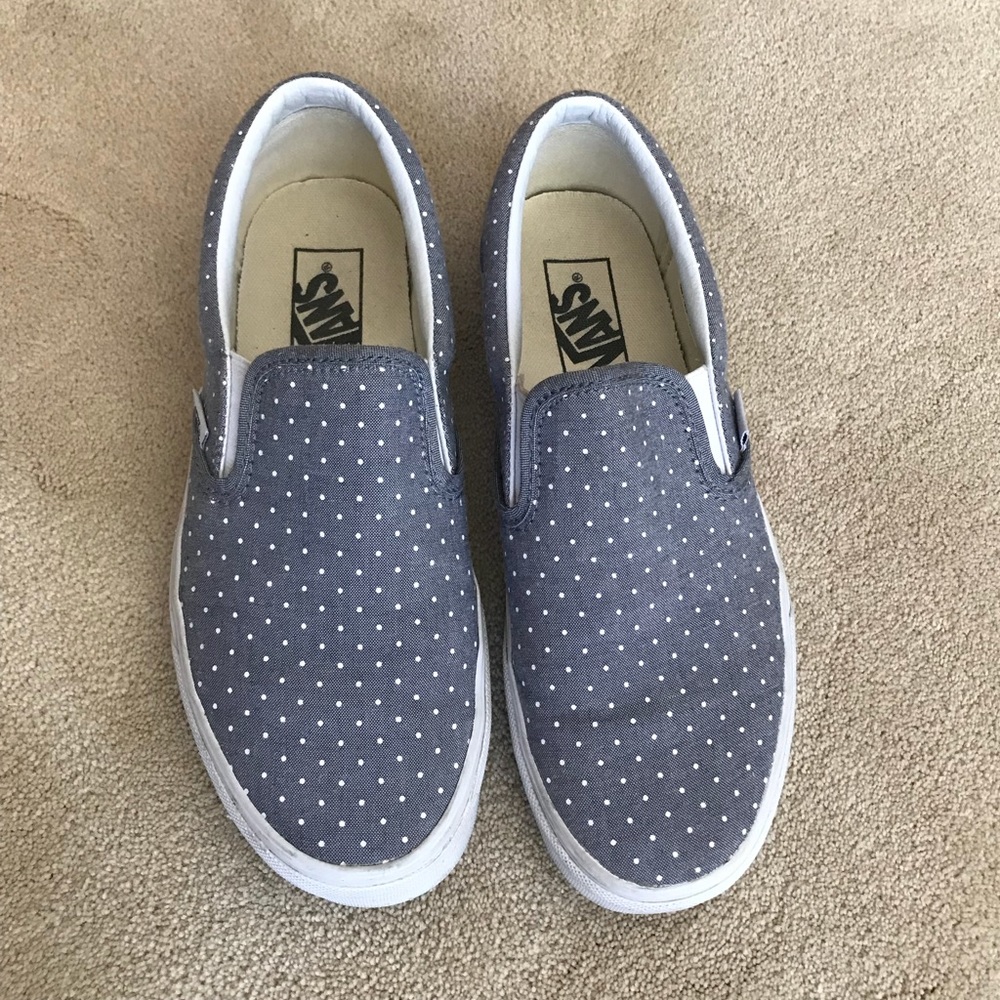 Vans slip-ons grey w/ white dots Women’s Size 8
